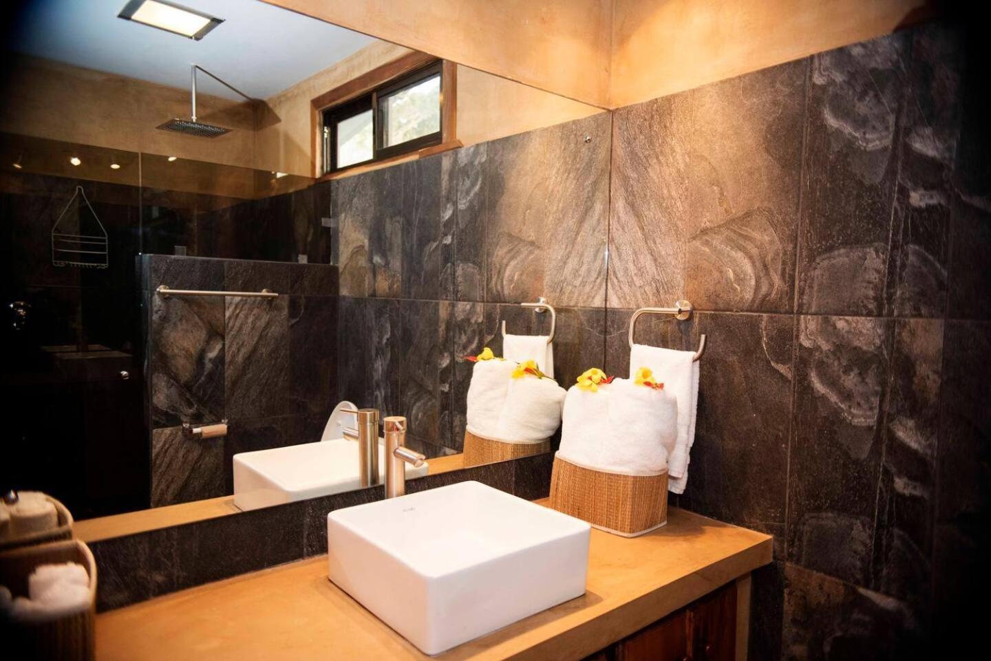 Surfside Apartments - Mal Pais Malpais Ngoại thất bức ảnh
